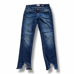 Closed Low Rise Straight Leg Jeans